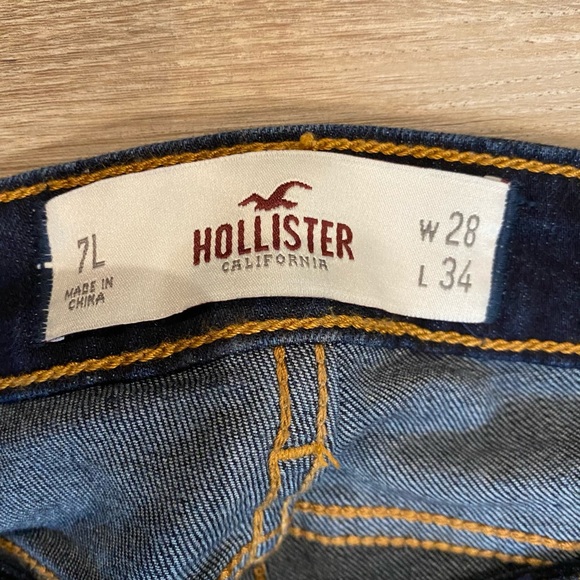 Hollister Jeans - Picture 4 of 5